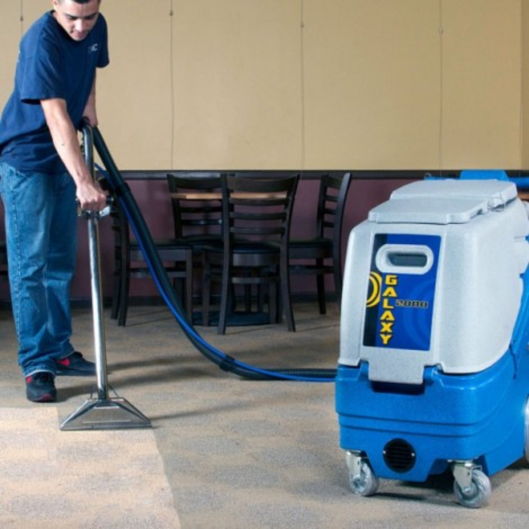 Laveuse à tapis Galaxy 2000SX-HR par Edic -12 gal - réservoir de récupération 11 gal - 100 psi - 13,5 A - MACHINE SEULE