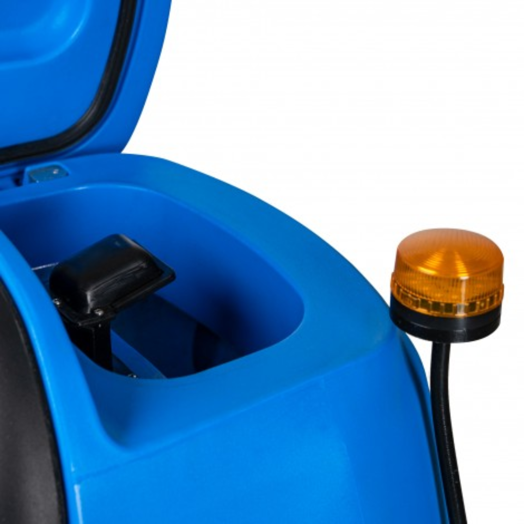 Autorécureuse autoportée - Johnny Vac JVC56RIDERN - 22" (559 mm) de largeur de nettoyage - avec batterie et chargeur