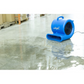 Ventilateur de plancher / souffleur - Johnny Vac - diamètre du ventilateur 9,5" (24 cm) - 3 vitesses - avec poignée - barre d'alimentation électrique intégrée - bleu